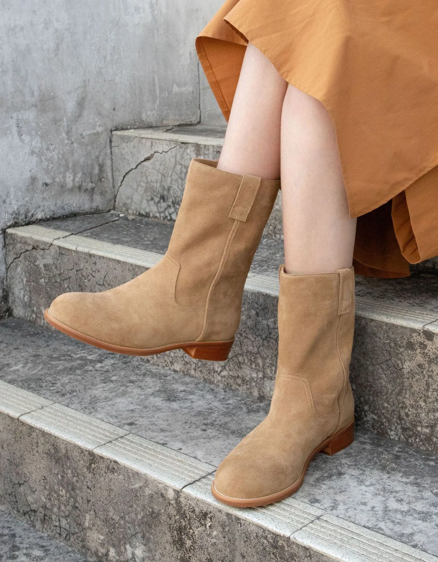 Genuine Leather Versatile Suede Mid-calf Boots