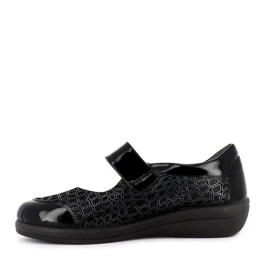 GIJON 43305 - BLACK PATENT LEATHER