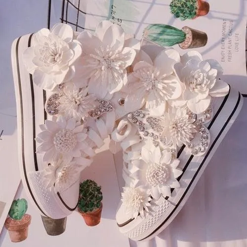 Original Butterfly Flower High-top Sweet Lace-up Canvas Shoes