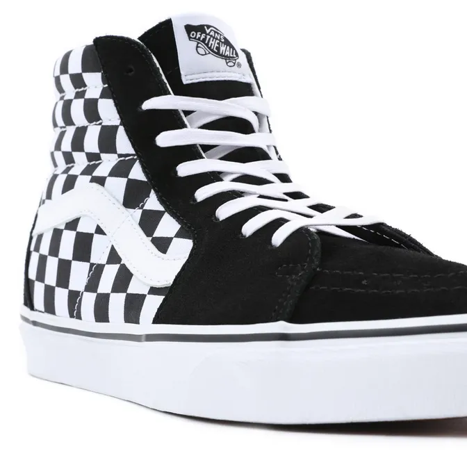 Vans scarpa sneaker alta per uomo e donna SK8-HI VN0A32QGHRK1 quadri bianco nero