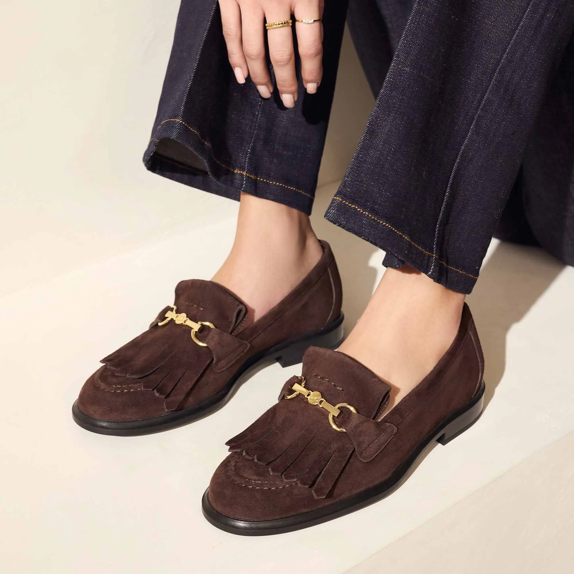 Vendôme Lave brown suede loafers